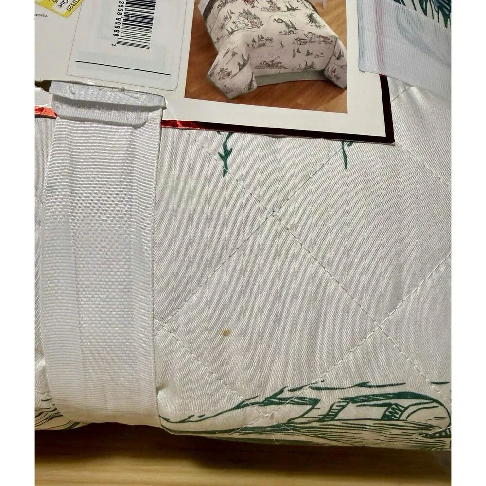 The Grinch Full/Queen Christmas Holiday Quilt Green Bedspread & Shams